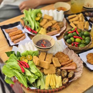 Mẹt bún đậu đặc biệt