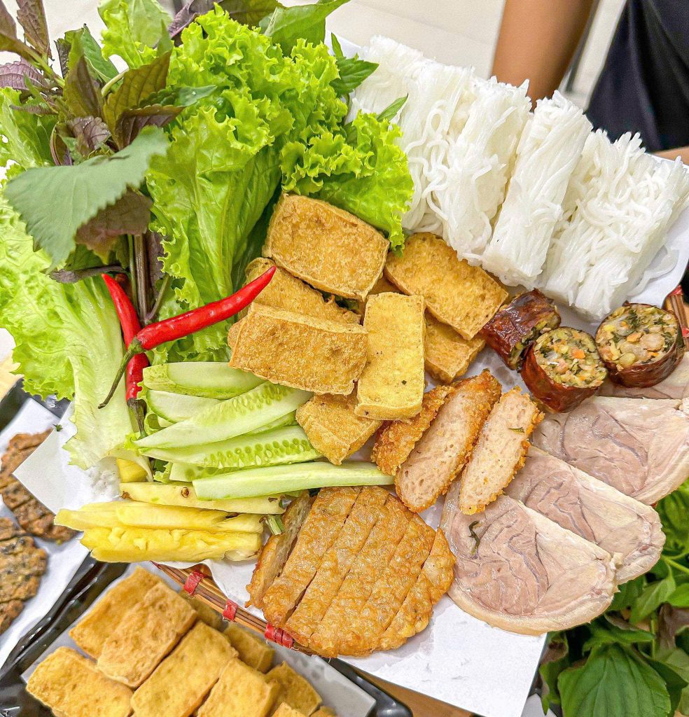 Bún đậu mắm tôm Quỳnh